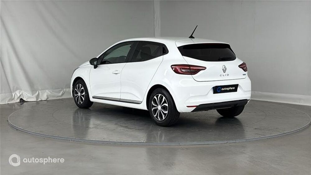 Clio 1.6 E-Tech hybride 145ch Evolution 2022 occasion 62220 Carvin
