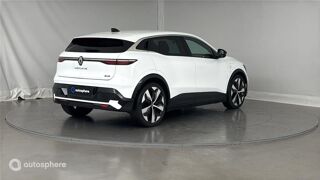 M&eacute;gane E-Tech Electric 220ch Techno autonomie confort AC7 2024 occasion 51200 &Eacute;pernay