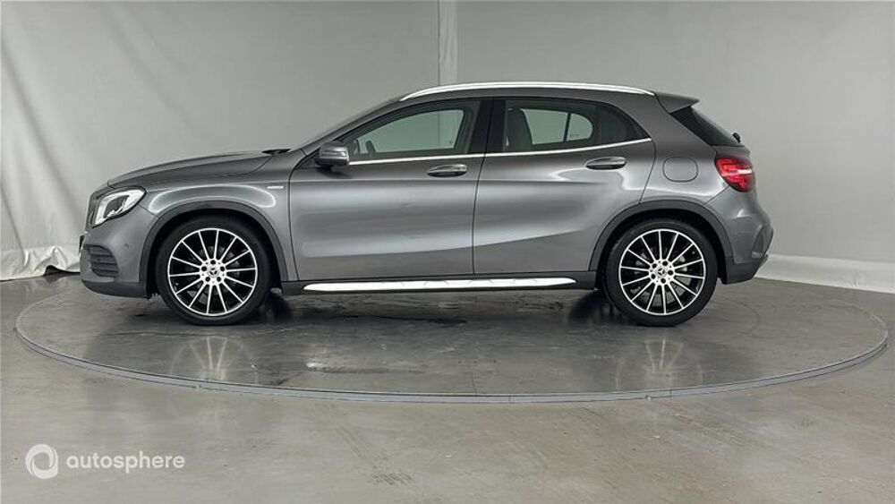 Classe GLA 200 d WhiteArt Edition 2017 occasion 08000 Charleville-M&eacute;zi&egrave;res