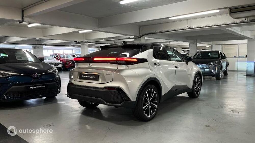 C-HR 1.8 Hybride 140ch Collection MY26 2026 occasion 92600 Asni&egrave;res-sur-Seine