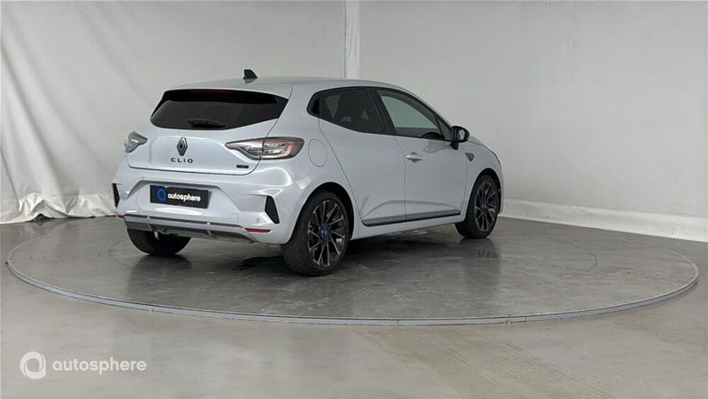 Clio 1.6 E-Tech 145ch full hybrid esprit Alpine 2023 occasion 02000 Laon