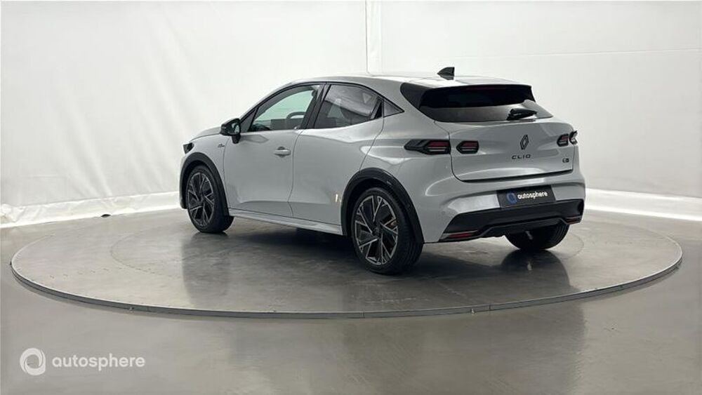 Clio 1.8 E-Tech 160ch full hybrid esprit Alpine 2026 occasion 62220 Carvin