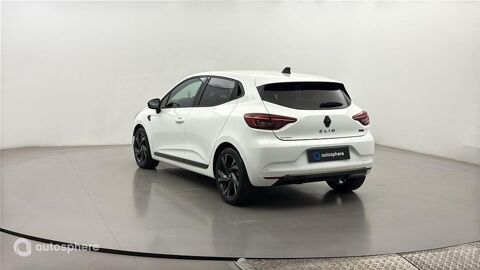 Clio 1.6 E-Tech hybride 145ch Engineered 2023 occasion 94000 Cr&eacute;teil