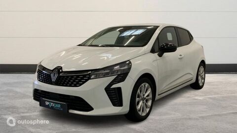 Renault Clio V (BJA) Ph1 NG 1.6 E-Tech full hybrid 145 Evo 2024 occasion Aix-en-Provence 13100