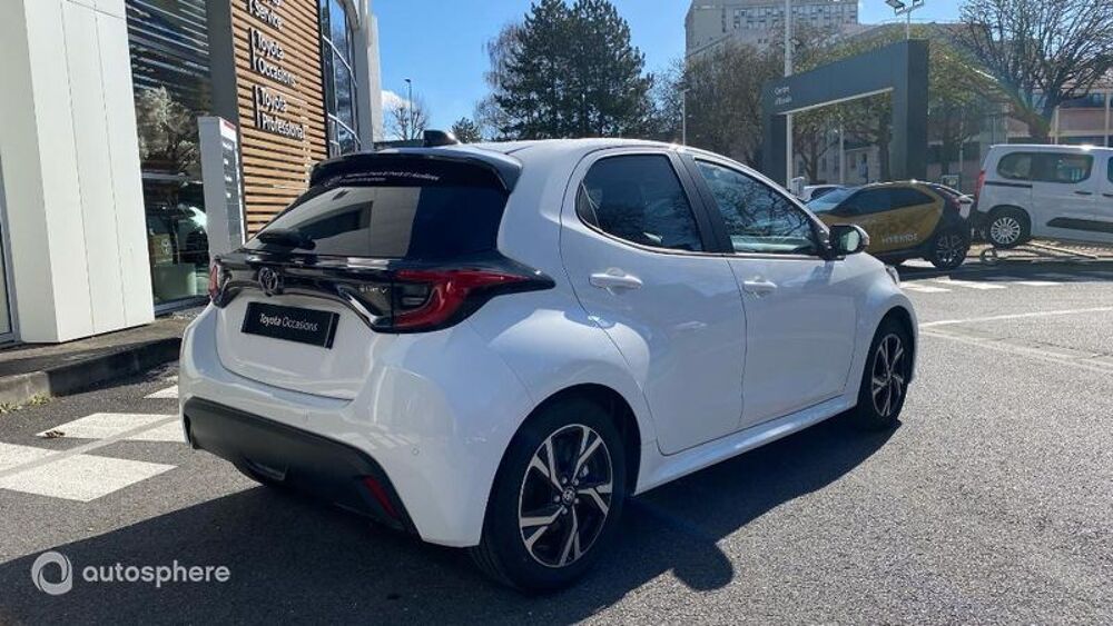 Yaris 116h Design 5p MY25 2026 occasion 92000 Nanterre