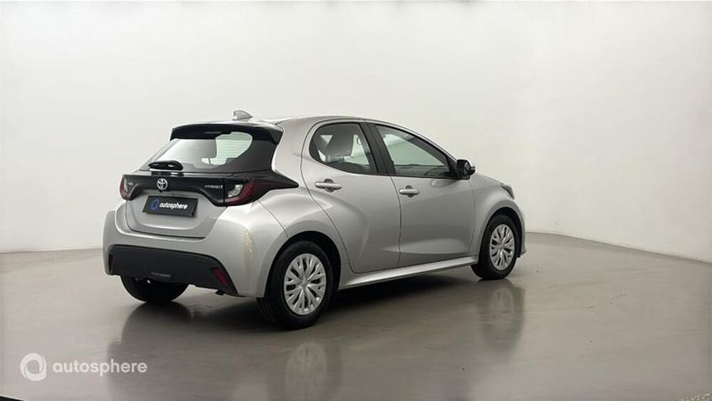Yaris 116h Dynamic Business 5p + Programme Beyond Zero Academy MY2 2022 occasion 44000 Nantes