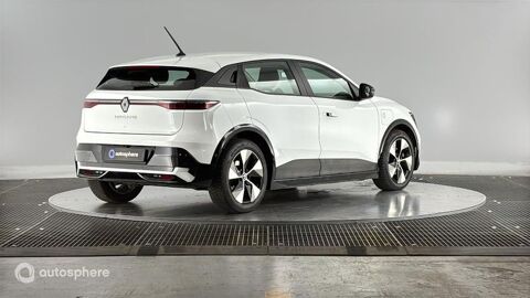 M&eacute;gane E-Tech Electric EV40 130ch Equilibre standard charge 2023 occasion 74100 Annemasse