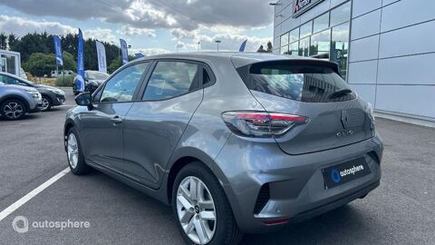 Clio 1.6 E-Tech 145ch full hybrid Evolution - 24 2025 occasion 59494 Petite-For&ecirc;t