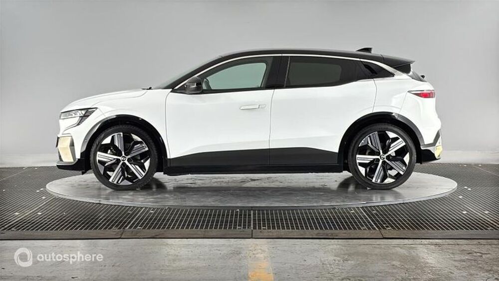 M&eacute;gane E-Tech Electric EV60 220ch Iconic super charge 2023 occasion 74100 Annemasse