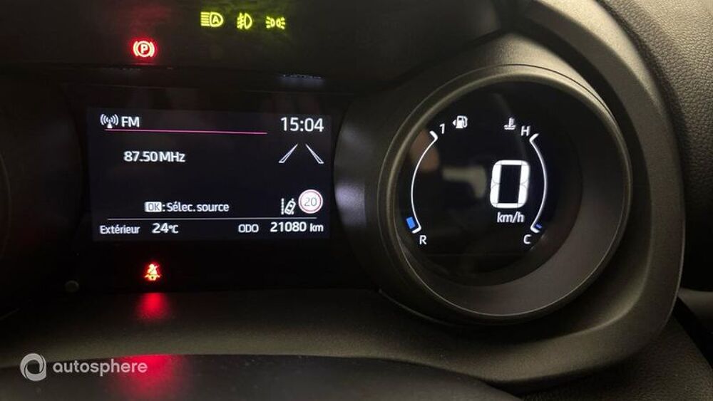 Yaris Cross 116h Design MY22 2023 occasion 92000 Nanterre