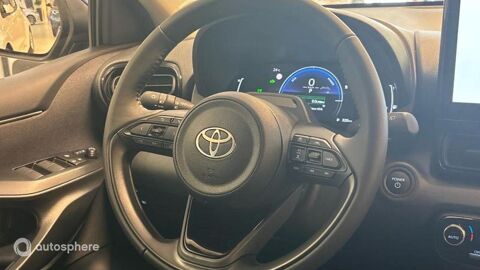 Yaris 116h Design 5p MY26 2026 occasion 75017 Paris