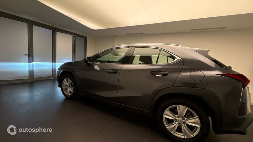 UX 250h Pack Business Plus 2WD 2023 occasion 78240 CHAMBOURCY