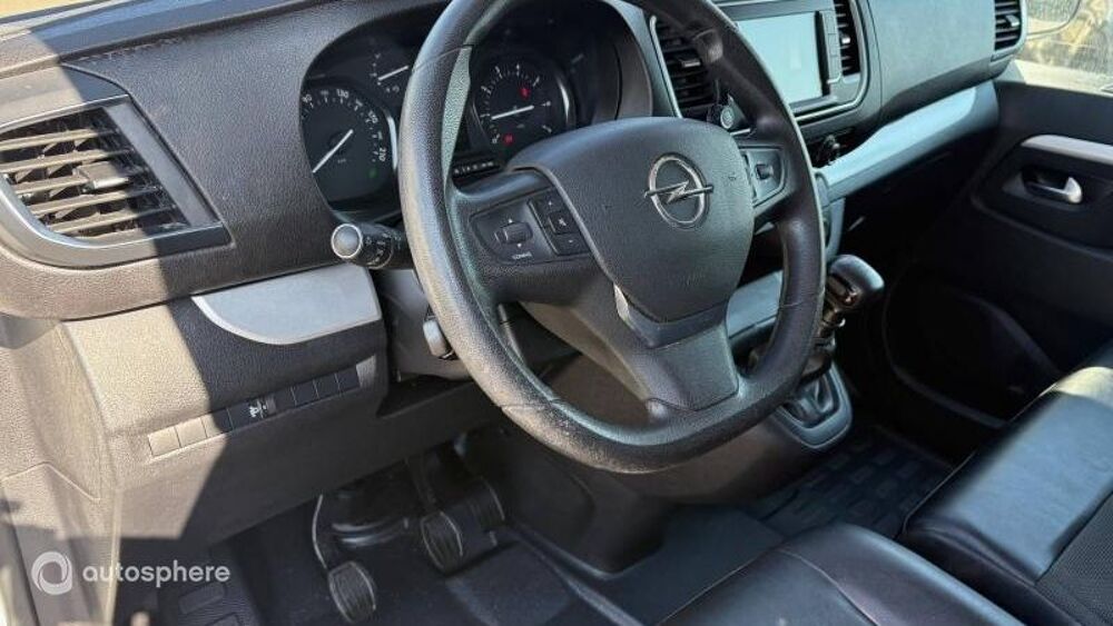 Vivaro L1 Standard 1.5 D 120ch Pack Business 2021 occasion 13300 Salon-de-Provence