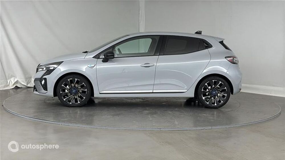 Clio 1.6 E-Tech 145ch full hybrid esprit Alpine 2023 occasion 02000 Laon