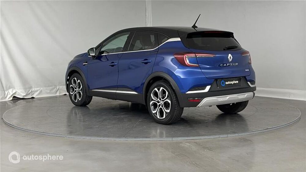 Captur 1.6 E-Tech hybride 145ch Intens -21 2022 occasion 59320 Sequedin