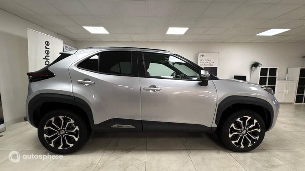 Yaris Cross 130h Design MY26 2026 occasion 69200 V&eacute;nissieux
