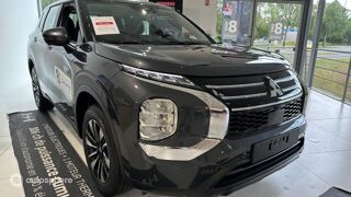 Outlander 2.4 PHEV 306ch Invite 4WD 2025 occasion 59600 Maubeuge