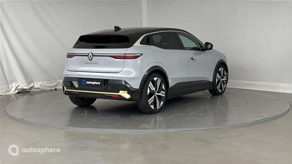 M&eacute;gane E-Tech Electric EV60 220ch Iconic super charge -C 2023 occasion 02600 Villers-Cotter&ecirc;ts