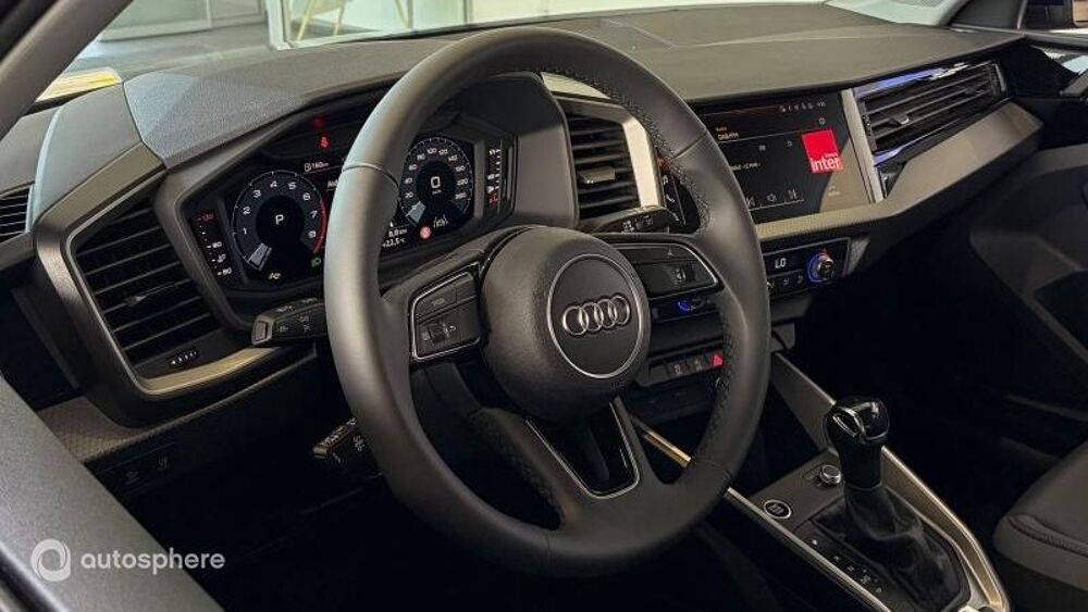 A1 25 TFSI 95ch S line S tronic 7 2026 occasion 16430 Champniers
