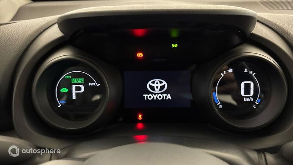 Yaris Cross 116h Design AWD-i MY22 2022 occasion 62231 Coquelles