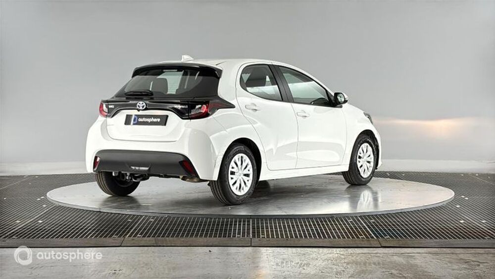 Yaris 116h Dynamic 5p MY22 2023 occasion 69140 Rillieux-la-Pape