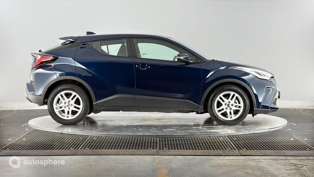 C-HR 1.8 Hybride 122ch Dynamic Ultimate E-CVT 2023 occasion 69200 V&eacute;nissieux