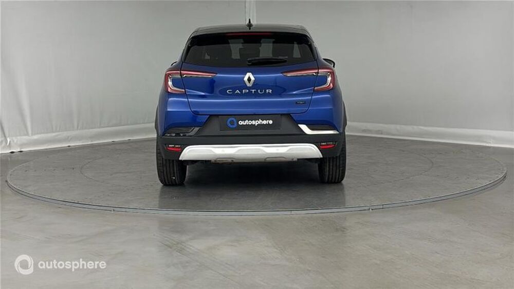 Captur 1.6 E-Tech hybride 145ch Iconic 2023 occasion 60740 Saint-Maximin