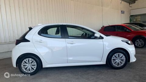 Yaris 116h Dynamic 5p MY22 2023 occasion 13300 Salon-de-Provence