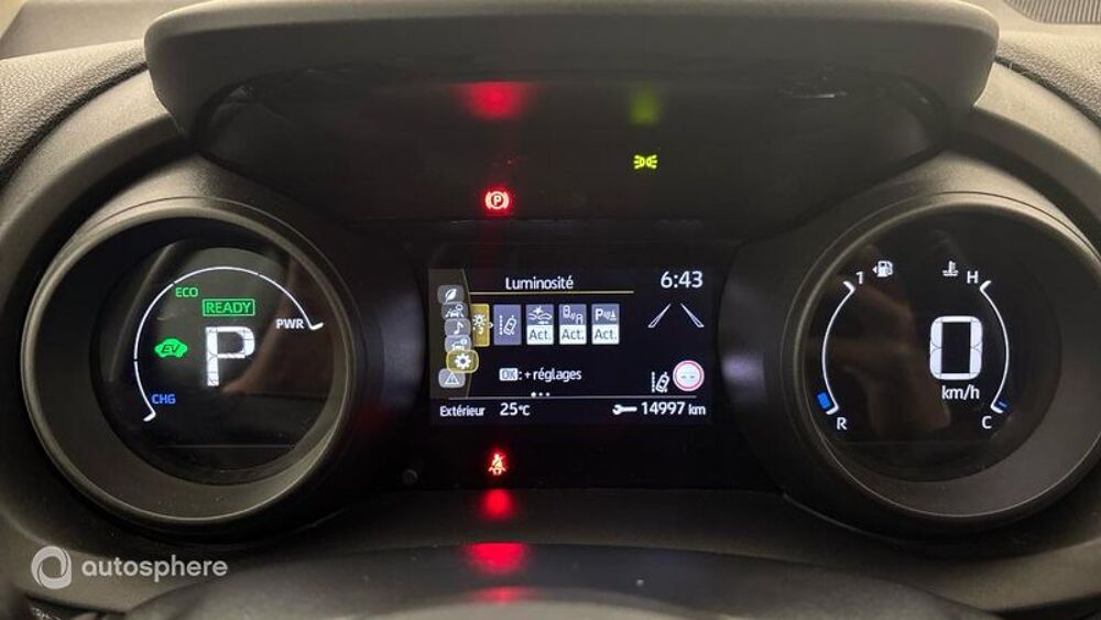 Yaris 116h Design 5p MY22 2023 occasion 92000 Nanterre