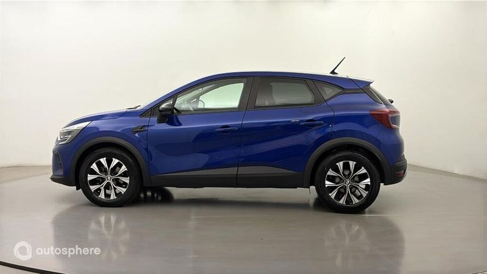 Captur 1.6 E-Tech hybride 145ch Evolution 2023 occasion 44000 Nantes
