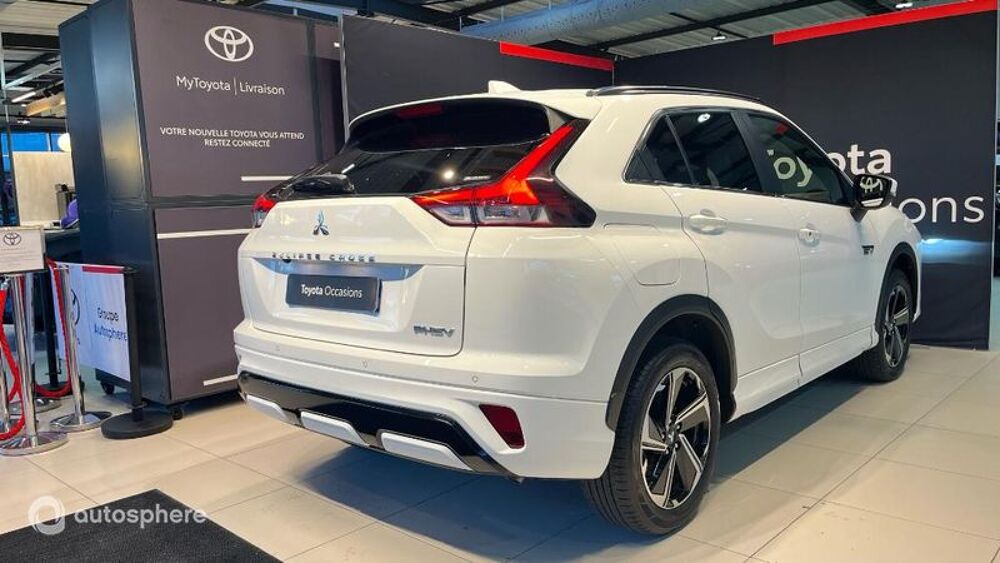 Eclipse Cross 2.4 MIVEC PHEV 188ch Instyle 4WD 2023 2024 occasion 69700 Givors