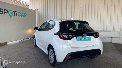 Yaris 116h Dynamic 5p MY22 2023 occasion 13300 Salon-de-Provence