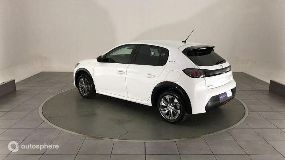 208 e- 136ch Style 2022 occasion 86400 Civray