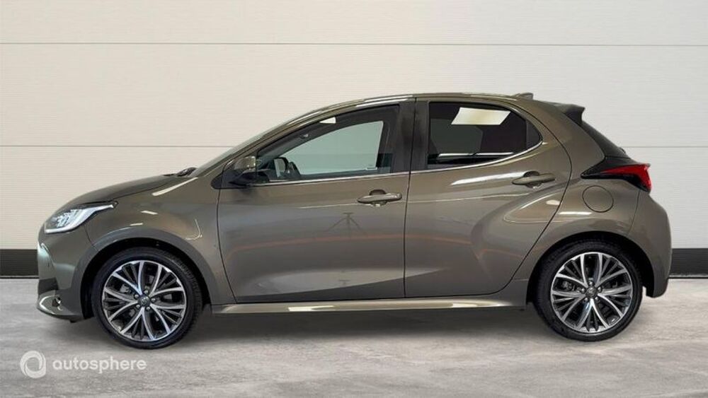 Yaris 116h Iconic 5p MY21 2022 occasion 74330 &Eacute;pagny Metz Tessy