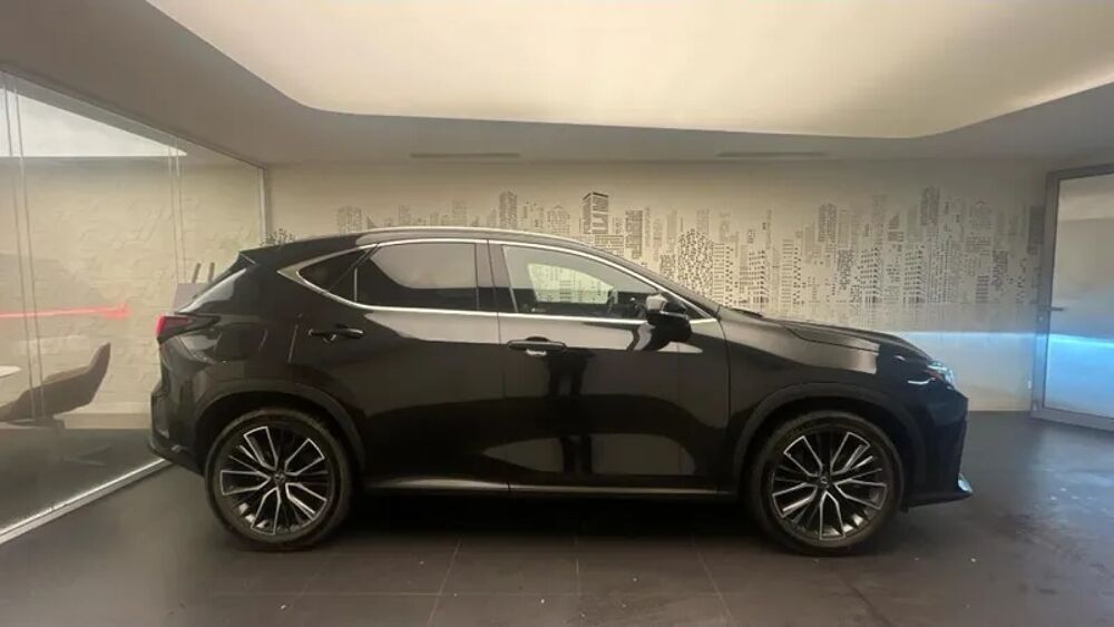 NX 450h+ Executive 4WD MY24 2023 occasion 92300 Levallois-Perret