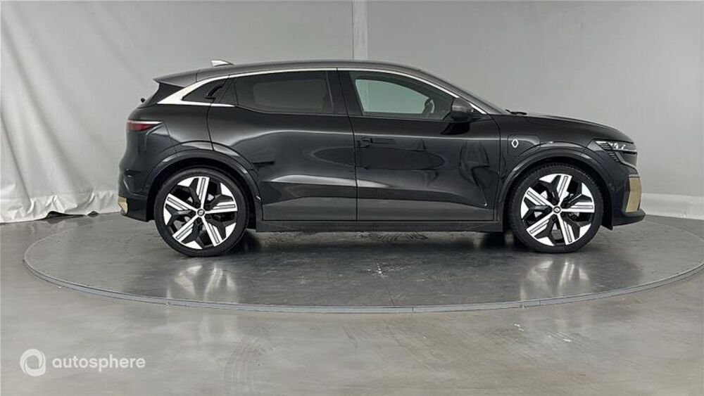 M&eacute;gane E-Tech Electric EV60 220ch Iconic super charge 2022 occasion 62110 H&eacute;nin-Beaumont