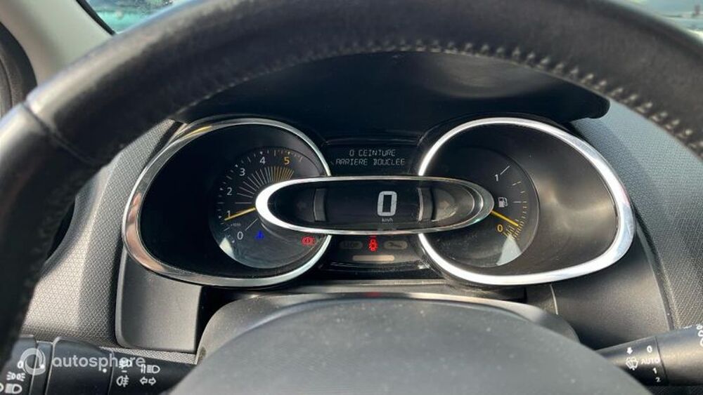 Clio 1.5 dCi 90ch Intens eco&sup2; 2015 occasion 84120 Pertuis