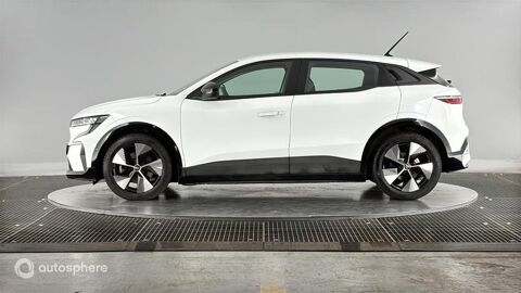 M&eacute;gane E-Tech Electric EV40 130ch Equilibre standard charge 2023 occasion 74100 Annemasse