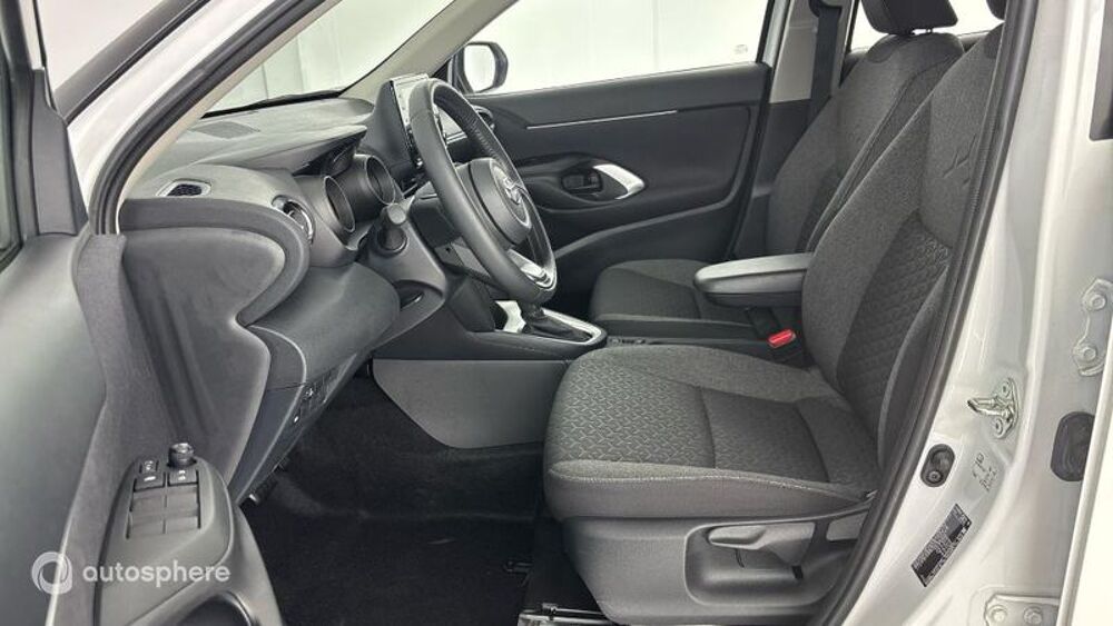 Yaris Cross 116h Dynamic MY22 2023 occasion 69200 V&eacute;nissieux