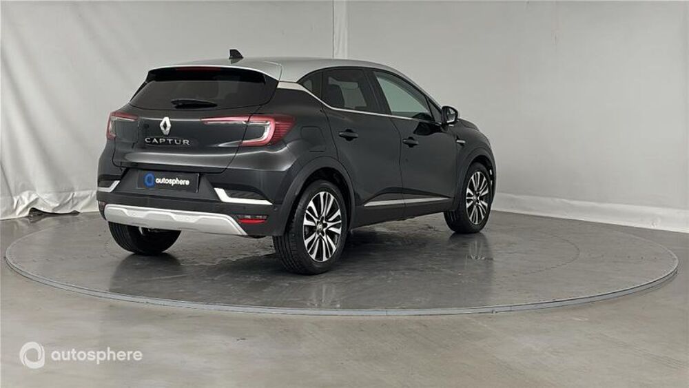 Captur 1.3 TCe mild hybrid 160ch Iconic EDC 2023 occasion 57100 Thionville