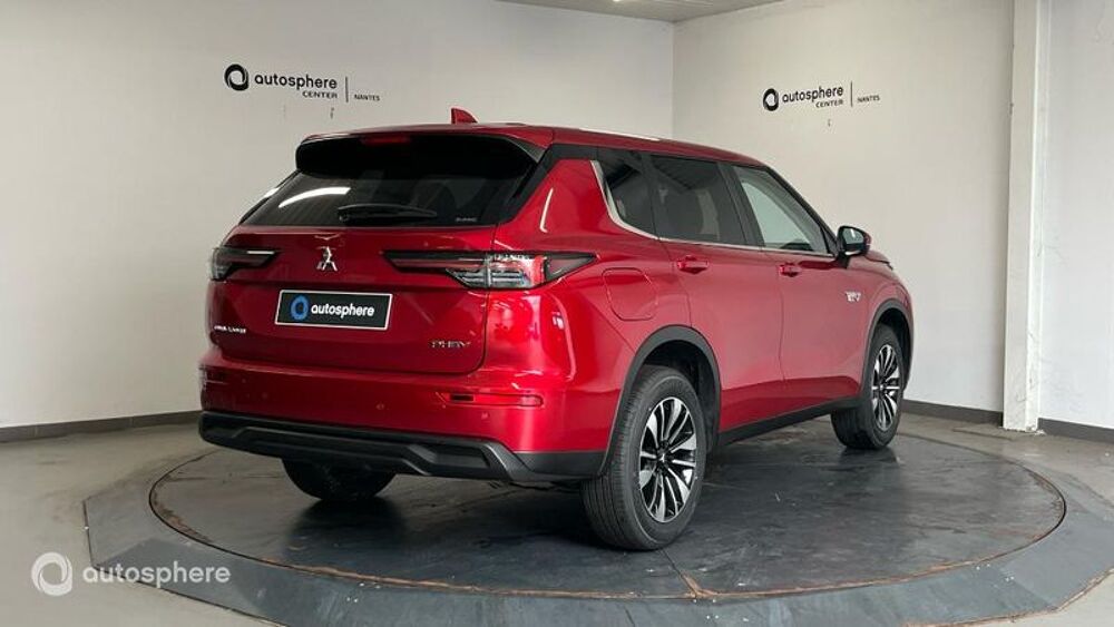 Outlander 2.4 PHEV 306ch Invite+ 4WD MY26 2025 occasion 44000 Nantes
