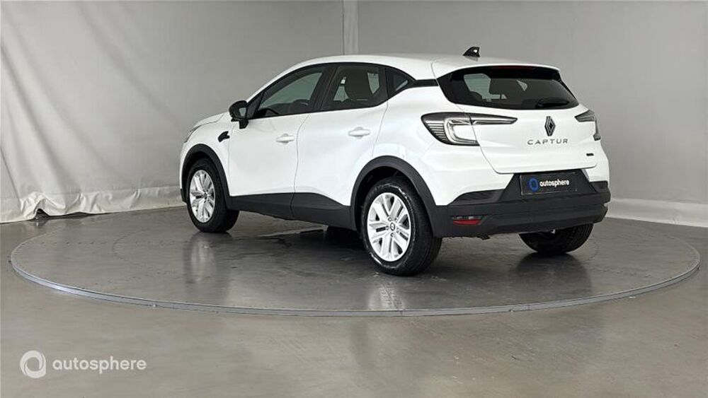 Captur 1.6 E-Tech full hybrid 145ch Evolution 2024 occasion 51200 &Eacute;pernay