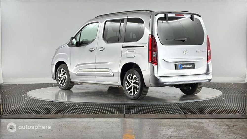 Proace city Medium 1.5 130 D-4D Executive MC24 2024 occasion 74200 Thonon-les-Bains