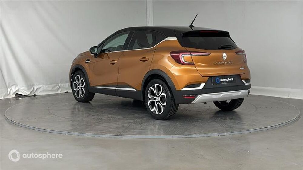Captur 1.6 E-Tech hybride 145ch Intens -21 2022 occasion 10000 Troyes