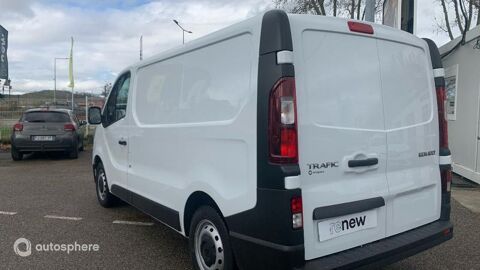 Trafic L1H1 3T 2.0 Blue dCi 130ch Confort 2023 occasion 84120 Pertuis