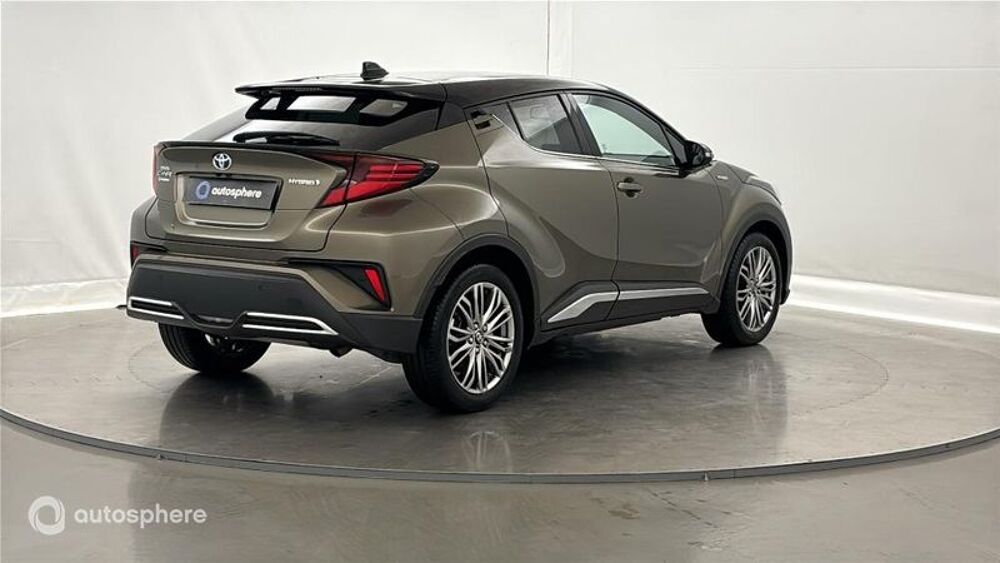 C-HR 184h Distinctive 2WD E-CVT MY20 2021 occasion 59494 Petite-For&ecirc;t