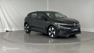 M&eacute;gane E-Tech Electric EV60 220ch Equilibre super charge 2023 occasion 51100 Reims