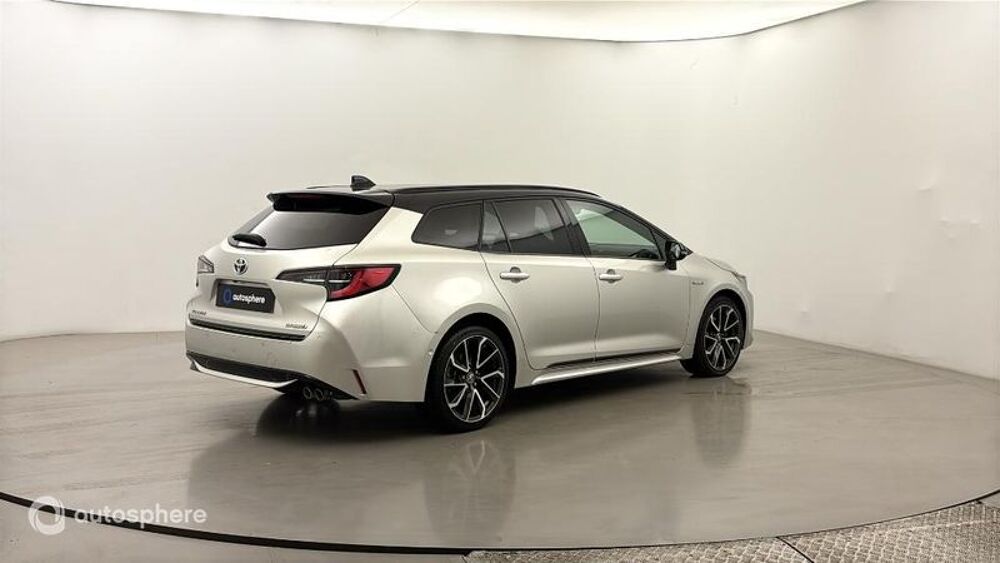Corolla 184h Collection MY20 8cv 2020 occasion 44000 Nantes
