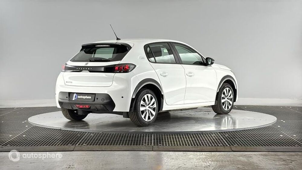 208 e- 136ch Like 2023 occasion 63000 Clermont-Ferrand