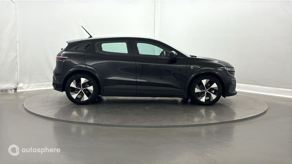 M&eacute;gane E-Tech Electric EV60 220ch Equilibre super charge 2023 occasion 59223 Roncq